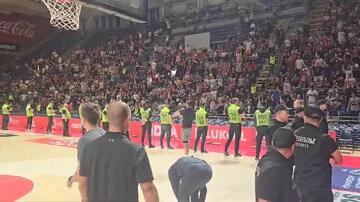 Napeta atmosfera, počinju vec prozivke prema igračima i stručnom štabu Partizana