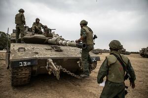 IZRAELSKI VOJNICI UPALI U ZASEDU: Hamas detonirao bombu na istoku Rafe, težak udarac za IDF