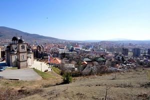 Albanci zapucali na Srbe u Brđanima