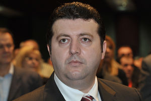 Orhan Dragaš daje podatke o kriminalu ministara