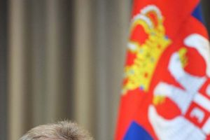 Nikolić Josipovića zove na inauguraciju