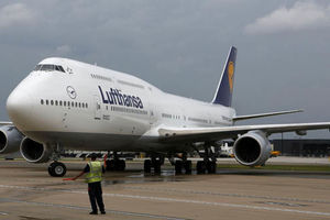 Putnici očajni: Lufthanz prizemljio 300 aviona