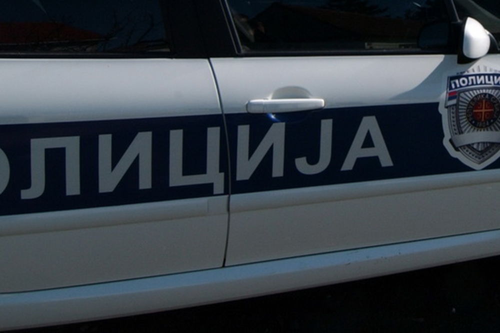 VELIKA AKCIJA POLICIJE U BEOGRADU: Srbin i Crnogorac uhapšeni sa 2 pištolja i 100 kilograma droge!