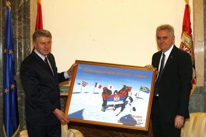 Nikolić sa alpinistom Draganom Jovovićem