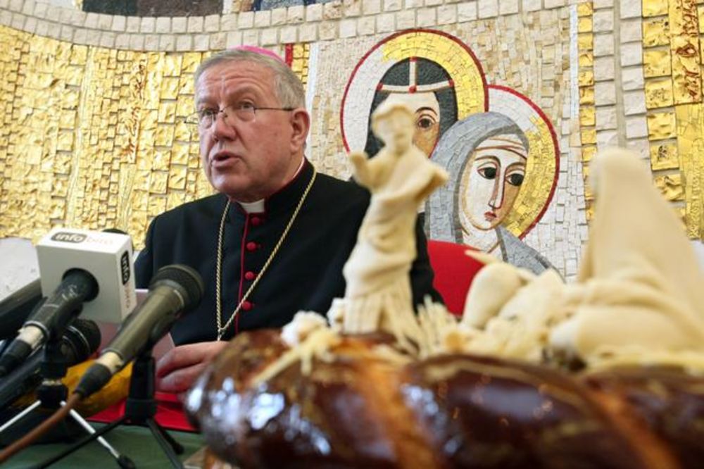 Hočevar: Katolička crkva dodeliće milion evra ugroženima