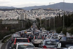 Atina: Policija rasterala štrajkače iz metroa
