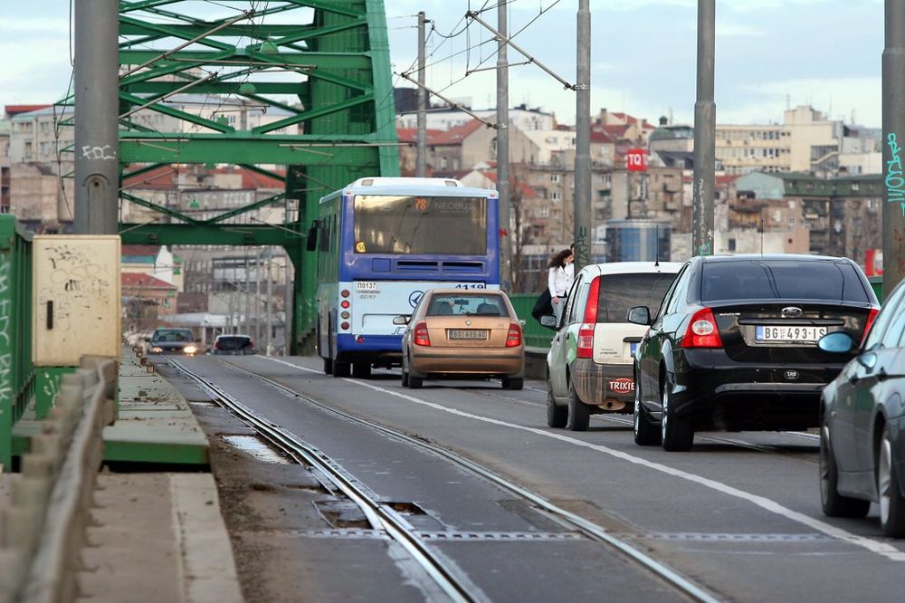 BEOGRAĐANI, PAŽNJA: Zatvara se Stari savski most, ovo su izmene u gradskom prevozu
