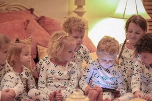 USPAVANKA: Pametne pidžame čitaju deci priče za laku noć!