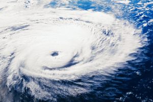 NEVREME: Uragan Erik preti Meksiku i Kaliforniji