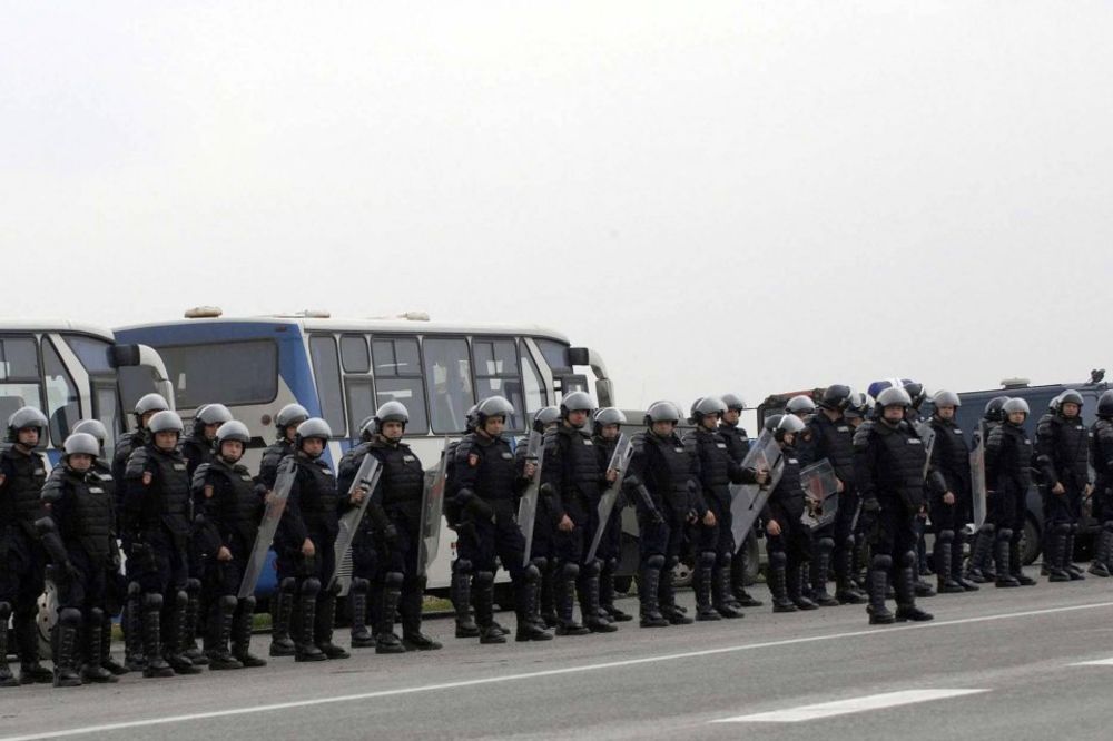ZBOG NAJAVE PROTESTA NAVIJAČA: Centar Beograda pun policije
