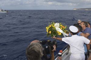 Lampeduza: Cveće i venci za poginule