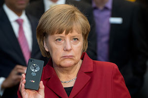 I LAPTOP POSLE MOBILNOG: Američki obaveštajci ubacili virus u kompjuter Angele Merkel