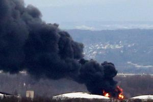 EKSPLOZIJA U KELNU: Zapalila se rafinerija nafte Šel