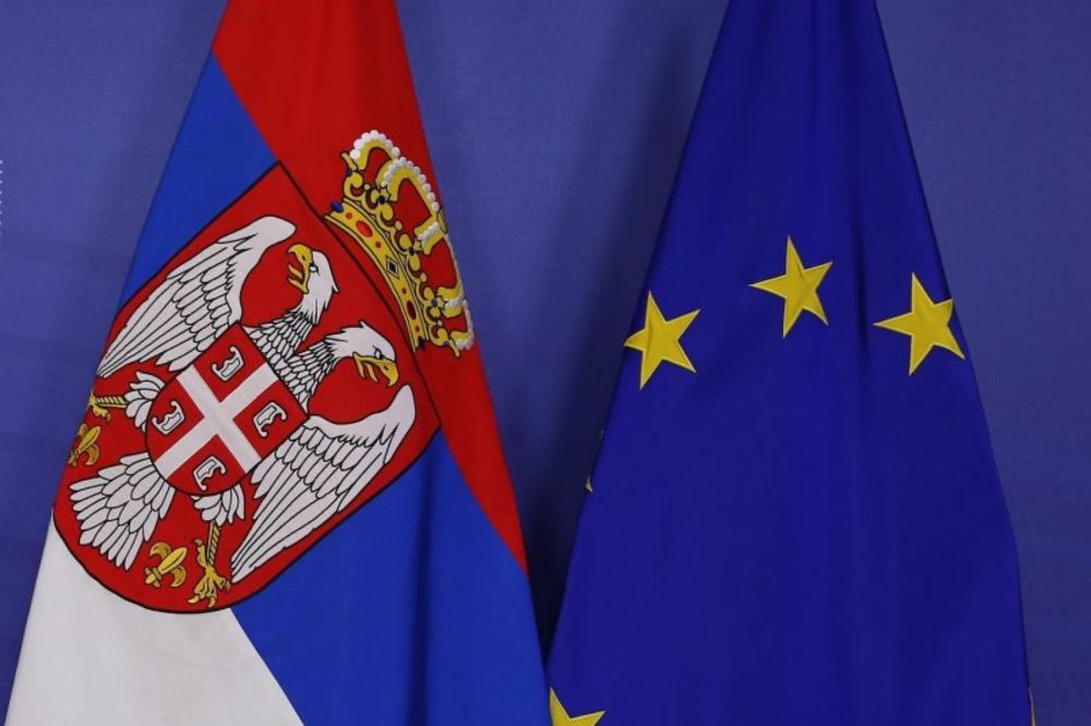 VEČERNJI LIST: Brisel pritiska Hrvatsku da popusti Beogradu