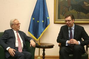 Vučić sa Svobodom: Cilj je završetak pregovora sa EU do 2019. godine