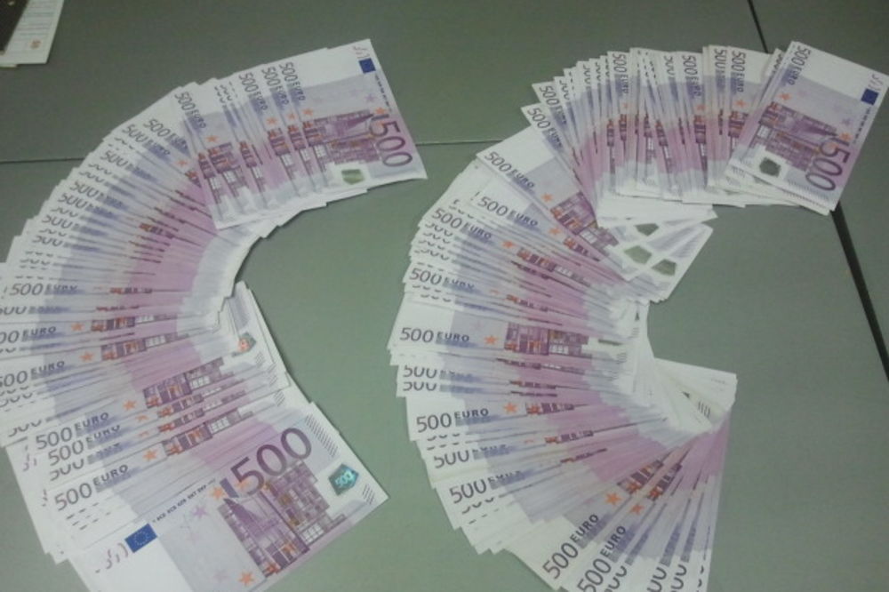 DRI: Carinici "zaboravili" 18 miliona evra