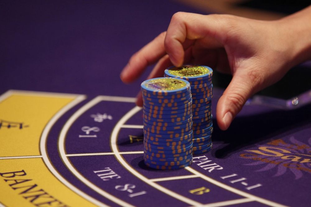 ŠOKANTNA PRESUDA: Kockarnica mora da isplati 430.000 evra čoveku jer su ga navukli na kockanje!