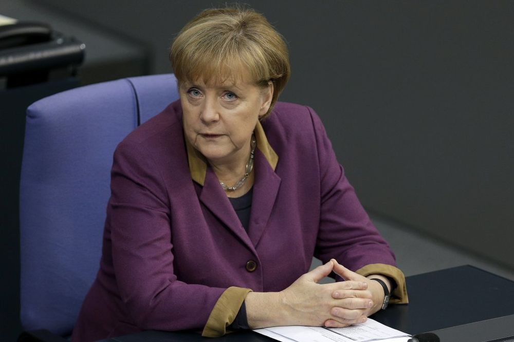 NAPADAĆEMO NEVERNIKE: Džihadisti prete Angeli Merkel