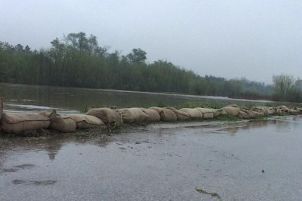 VANREDNO U ALEKSINCU: 16 kuća poplavljeno u Vitkovcu i Donjem Ljubešu