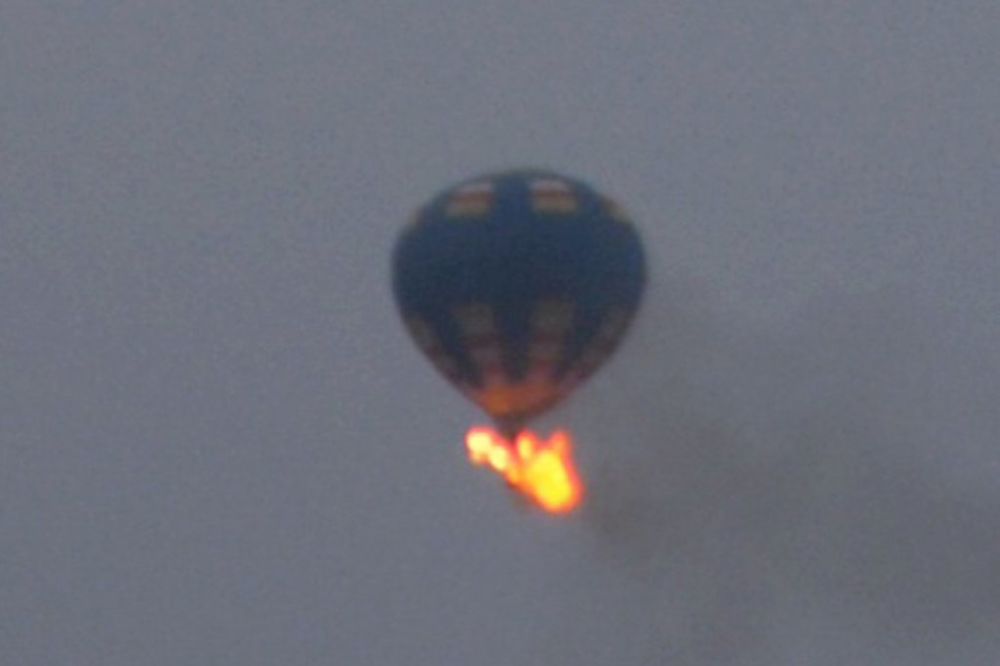 UŽAS U TEKSASU: Balon sa 16 osoba izgoreo na nebu i srušio se na zemlju