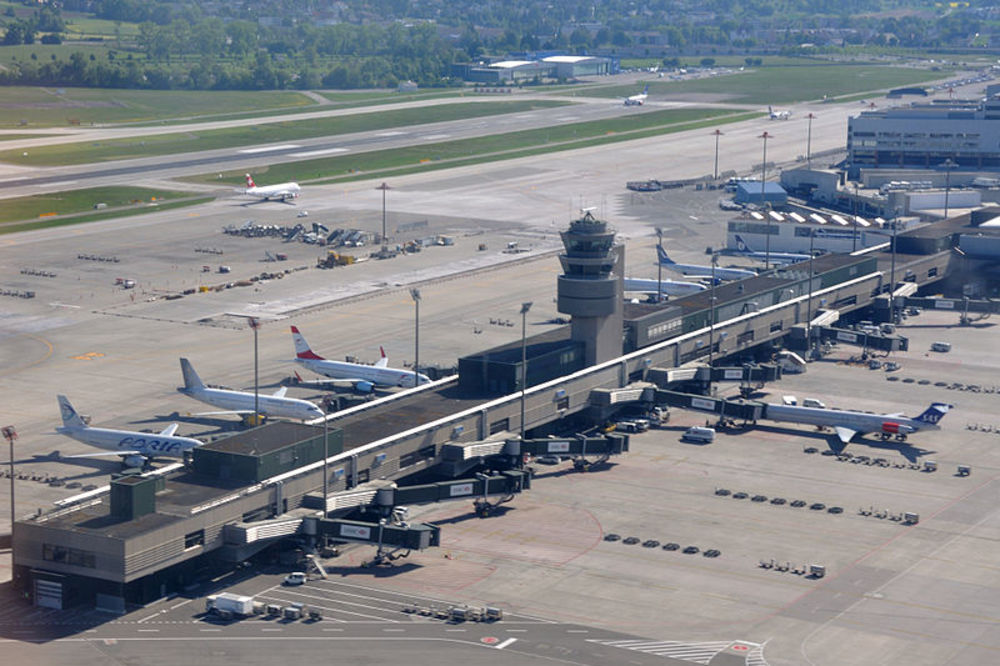 Aerodrom u Cirihu delimično zatvoren zbog pretnje