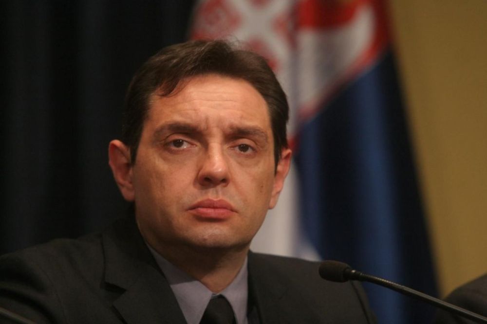 VULIN: Odlukom o vraćanju Šešelja u Hag ruše Vučića i destabilizuju Srbiju