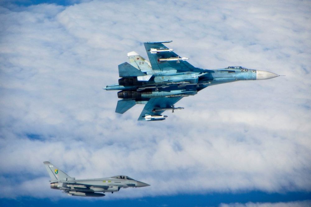 INCIDENT IZNAD BALTIKA: Britanski lovci poleteli u susret grupi od 10 ruskih aviona!