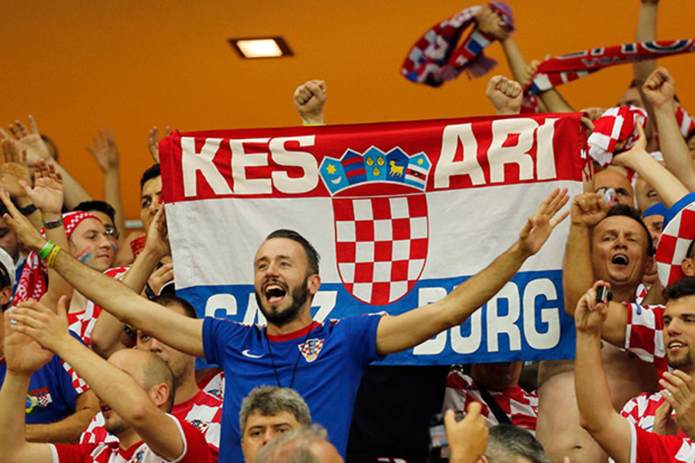 STOP KOCKICAMA: Azerbejdžanci zabranili unošenje hrvatskih obeležja na stadion