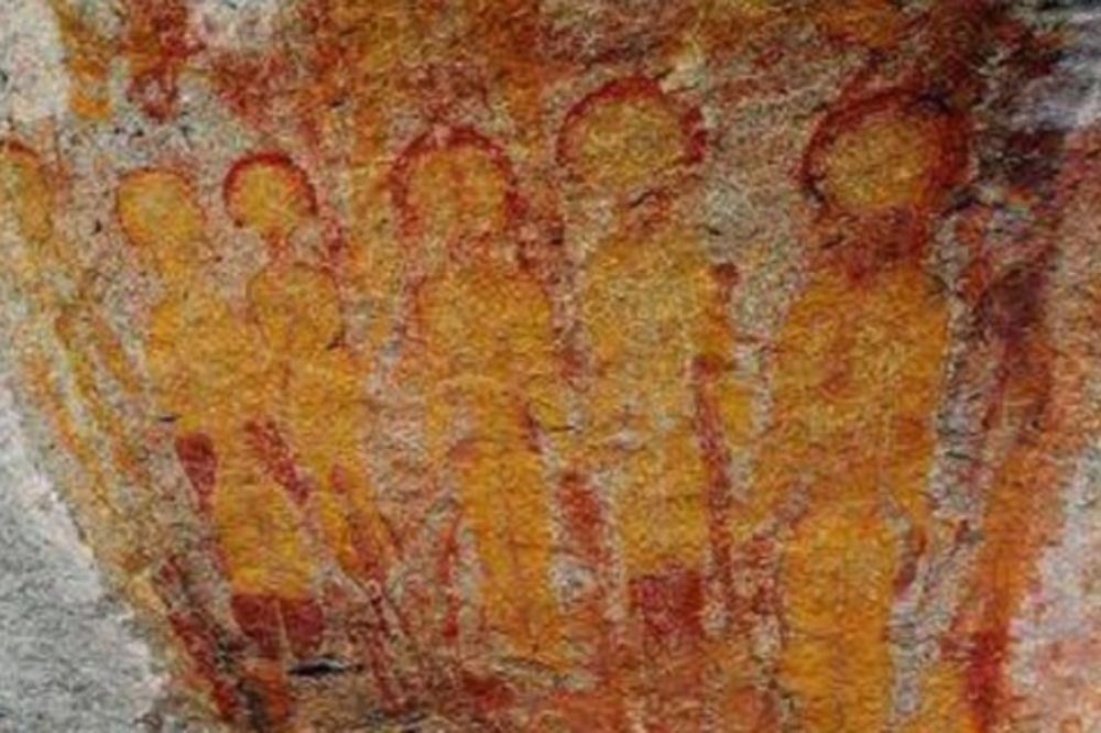 VANZEMALJCI IPAK POSTOJE? Ove slike, stare 10.000 godina, kriju dokaze o tajanstvenim posetiocima!