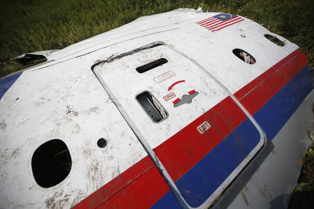 ISTRAGA: Pronađen najveći deo trupa malezijskog MH17 sa još pričvršćenim sedištima!