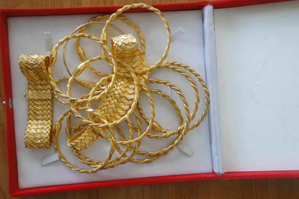 PALI PROVALNICI: Iz kuća u Bujanovcu krali zlatni i srebrni nakit!
