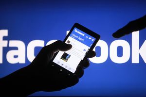 U TAJNOSTI SPREMAJU VELIKU PROMENU: Sa Fajsbuka se više nećete morati odlogovati!