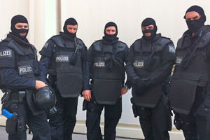 KAO DA ĆE SUTRA BITI RAT: Austrija naoružava policiju za borbu protiv terorizma!