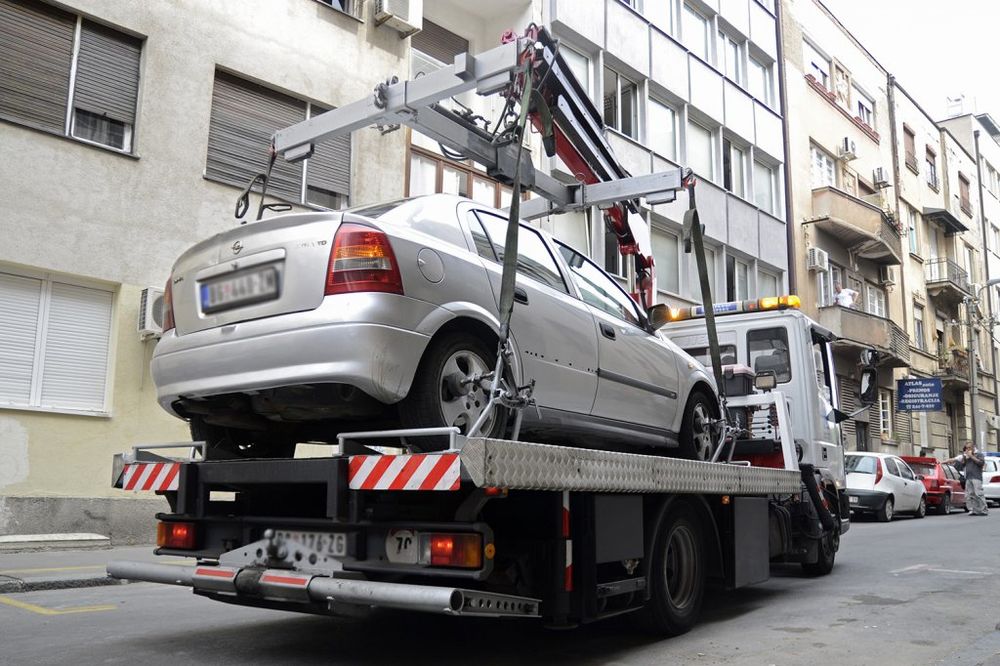 APEL PARKING SERVISA: Vozači uklonite vozila sa trase Litije