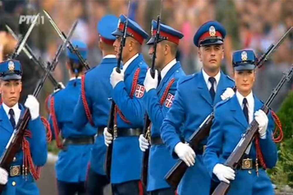 DAN POBEDE: Srpski gardisti spremni za Crveni trg!