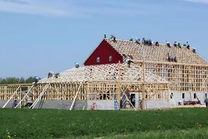 SLOŽNI: Pogledajte kako Amiši sagrade kuću za jedan dan!
