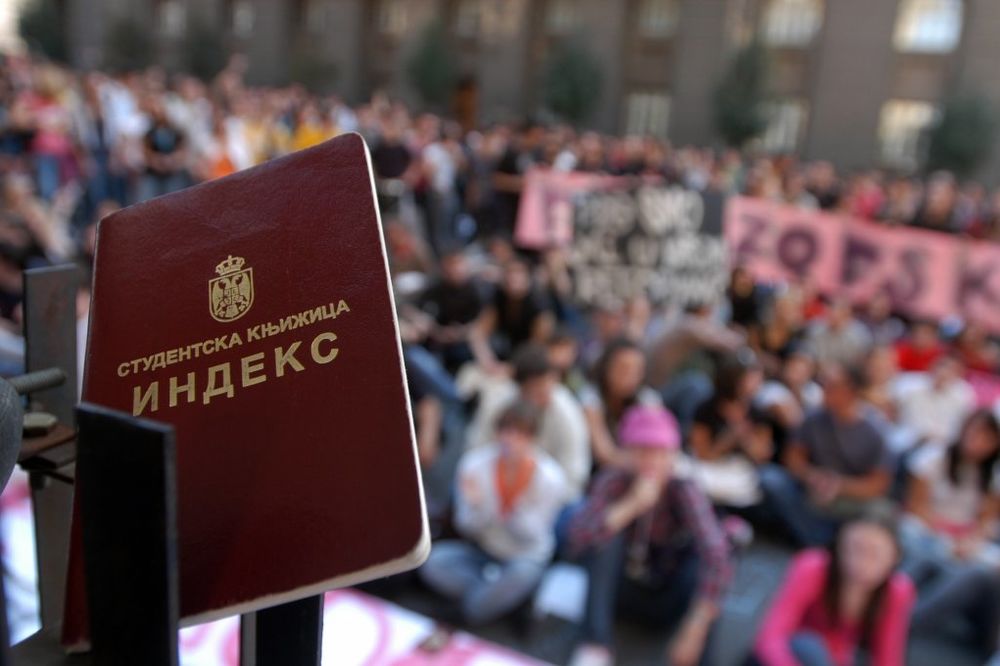 NA TERETU BUDŽETA SRBIJE: Peticijom traže ukidanje povlastica studentima iz Crne Gore