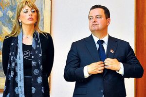 Joksimović: Dačiću, radiš protiv države  Dačić: Samo sa Vučićem polemišem