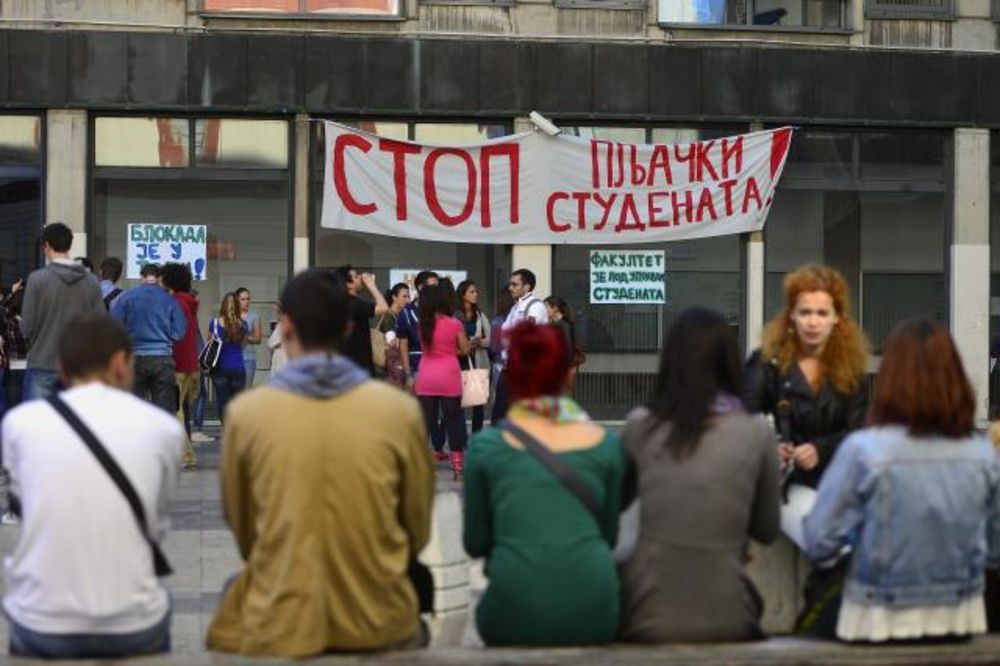 PAO DOGOVOR SA VERBIĆEM: Studenti odustali od protesta!