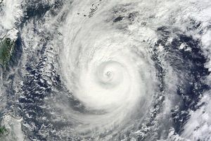 TAJFUN JURI 259 NA SAT: Najjača oluja približava se Japanu!