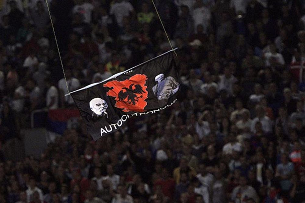 (VIDEO) ŠTA JE NA ZASTAVI SA DRONA: Ovo su začetnici ideje velike Albanije