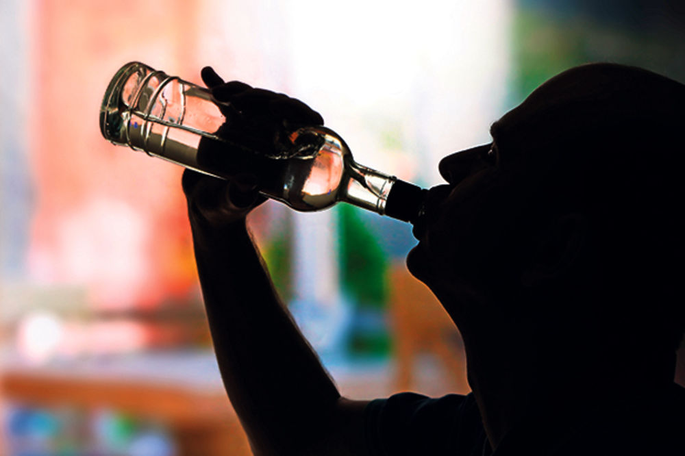 VOLITE ALKOHOL I JAKU HRANU? Popijte ovaj napitak i jetra će vam biti kao nova!