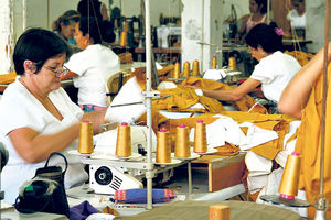 Turci bi da otvore novu fabriku tekstila u Srbiji
