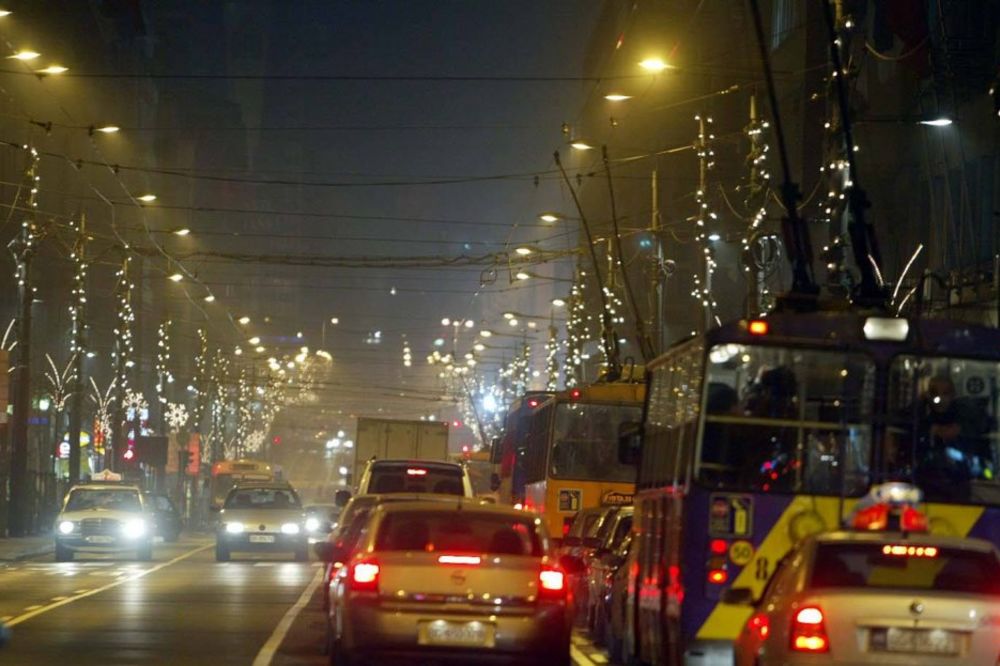 PRIPREMA ZA NOVOGODIŠNJE PRAZNIKE: Svečano osvetljenje u Beogradu od 19.decembra!