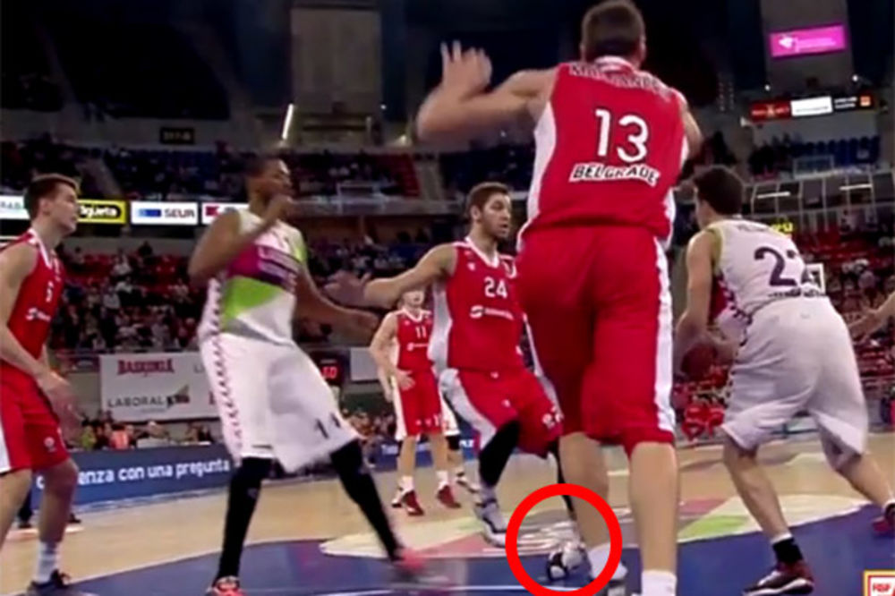 (VIDEO) IZVRNUO ZGLOB: Pogledajte kako se povredio Stefan Jović