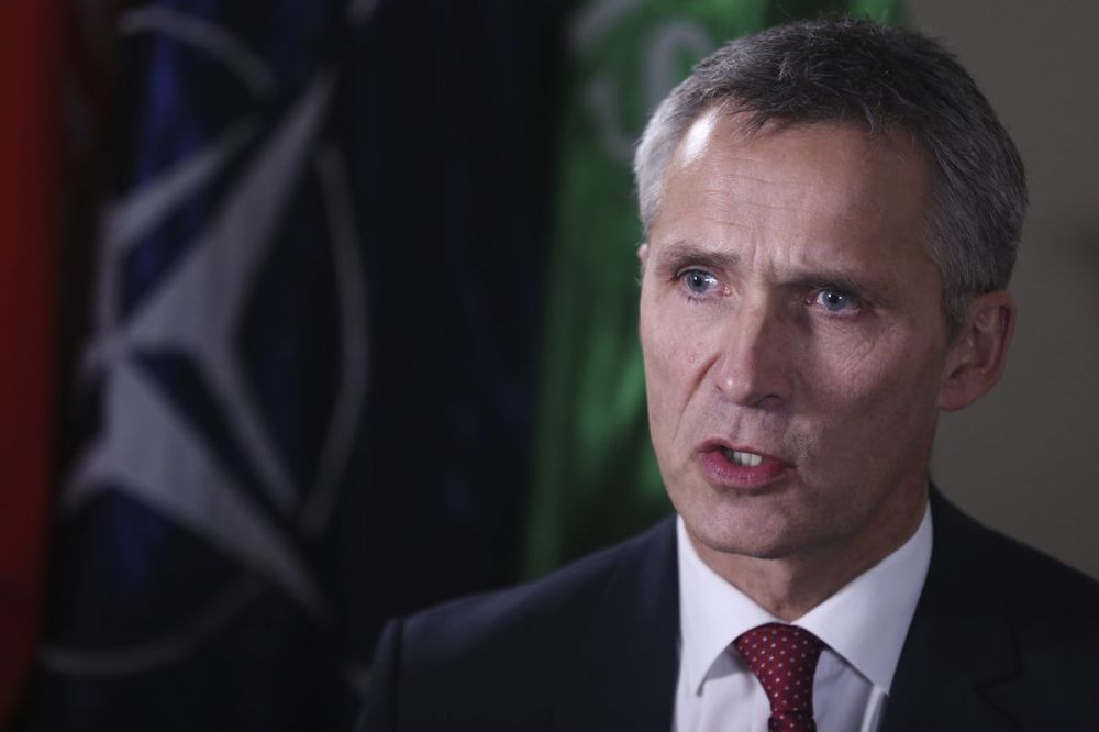 NATO: Rusija da povuče nagomilane snage sa granice
