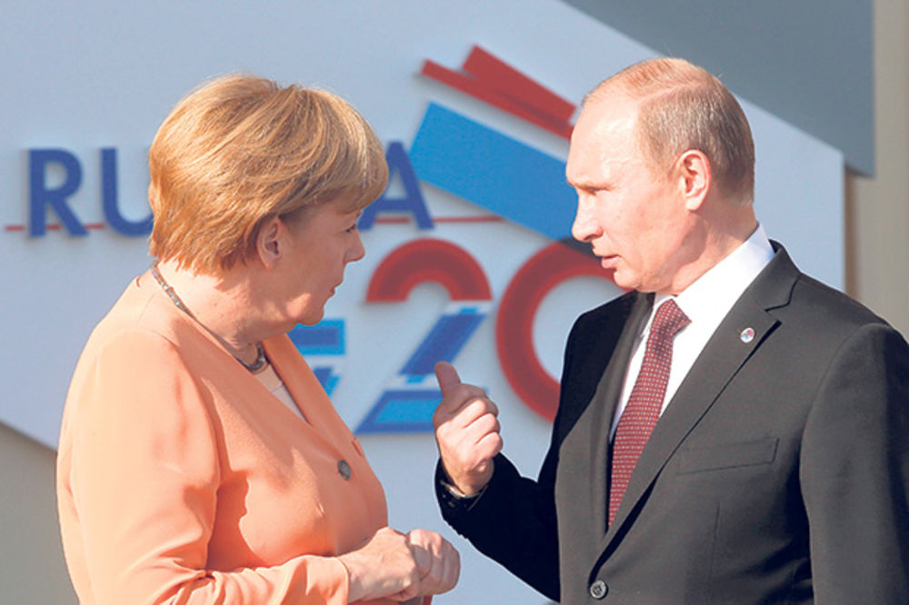 Merkelova štiti Srbiju od Putinovih pritisaka