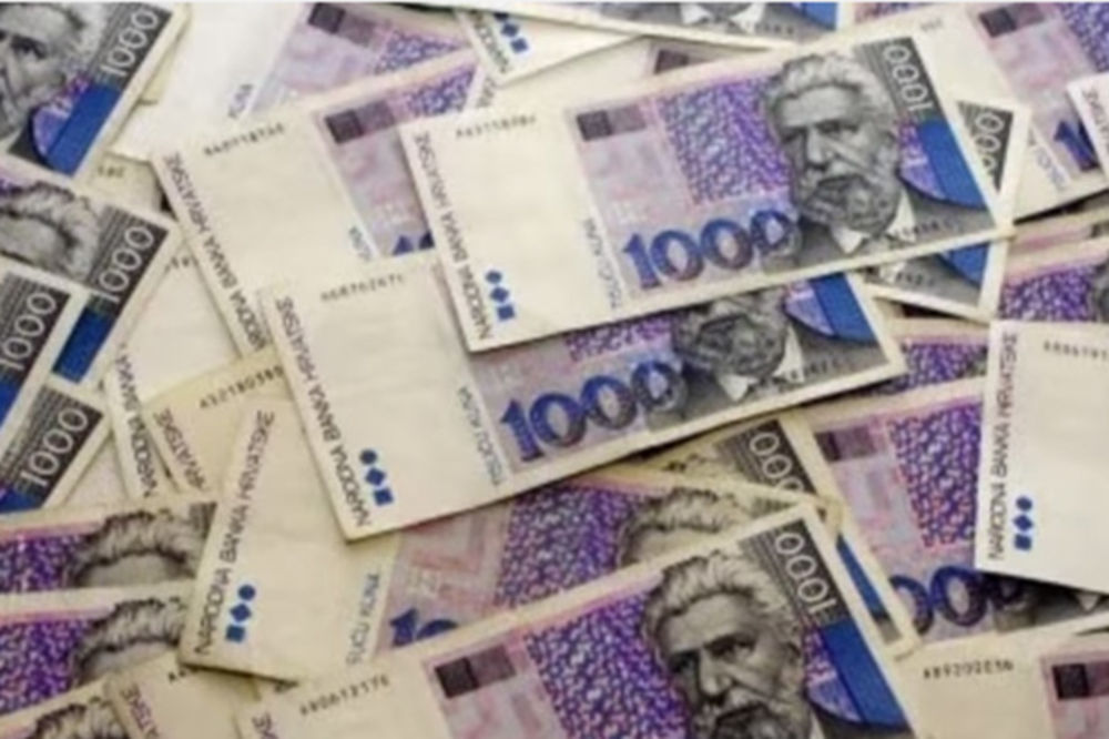 RASTU PLATE U HRVATSKOJ: Prosečna zarada za februar 790 evra!