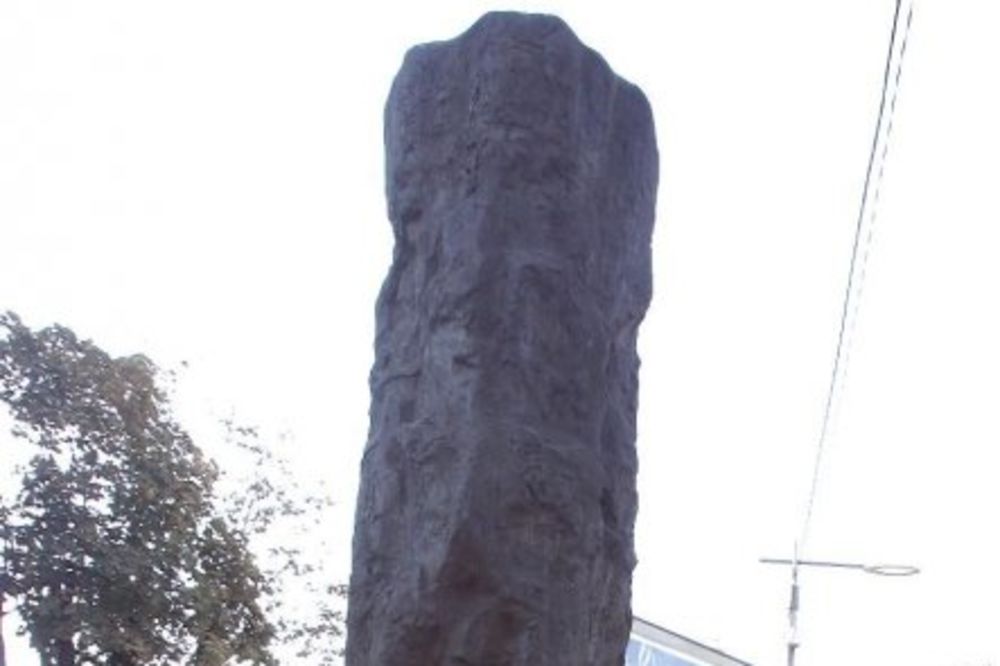 ZLOČIN NA TERAZIJAMA KOJI SMO ZABORAVILI: Koliko Beograđana zna kome je podignut ovaj spomenik?