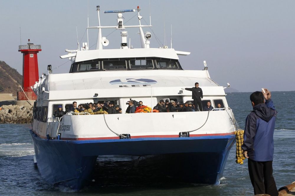 JUŽNA KOREJA: 10 godina robije za direktora trajekta zbog pogibije 300 putnika
